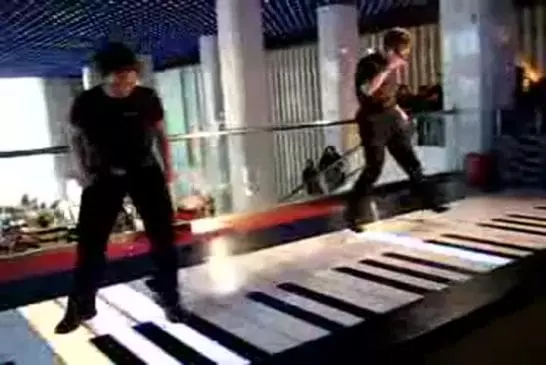 Piano à pieds