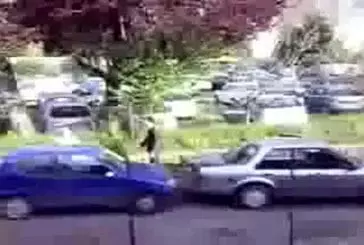 Accrochage de deux voitures
