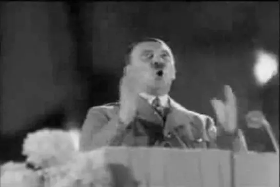 Hitler chante