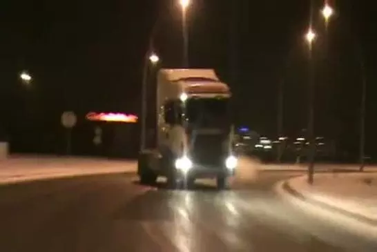 Dérapage contrôlé d’un camion
