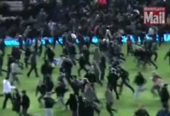 La violence dans les stades