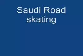 Faire du skate sur la route