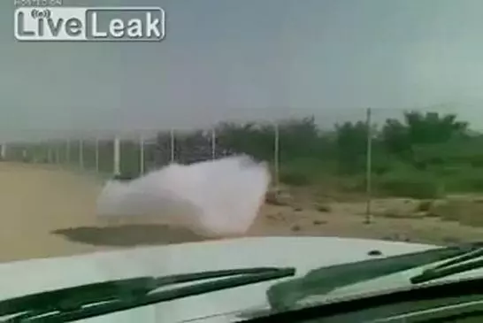 Un nuage qui s’écrase au sol en Arabie Saoudite !