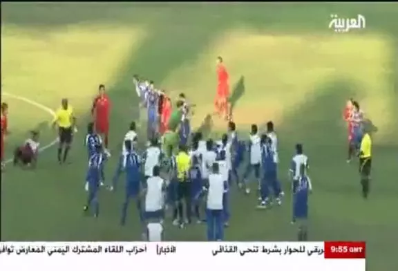 Arrêter une bagarre dans un match de foot entre le Koweit et le Liban? Faire tirer l’armée