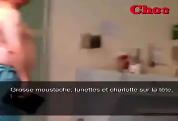 Un chirurgien opère ses patients torse nu malgré les règles d’hygiènes !