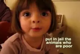 Une petite fille nous raconte une histoire !
