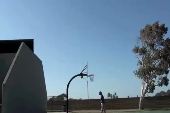 Un nouveau prodige du basket !