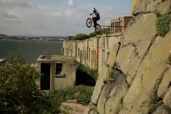 Danny MacAskill - Retour à la maison