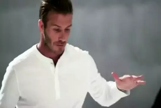 GALAXY_Note_Beckham_plays_Beethoven_s_Ode_To_Joy