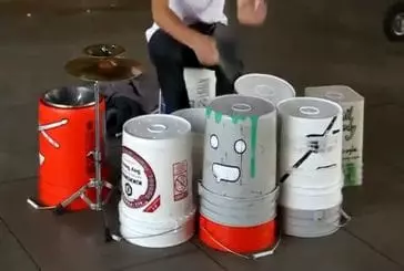 Amazing Street Drummer