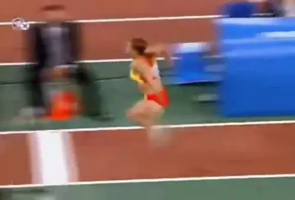 Le saut en longueur à une jambe
