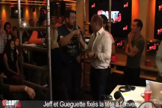 Jeff et Gueguette fixe s la te te a l envers - C Cauet sur NRJ