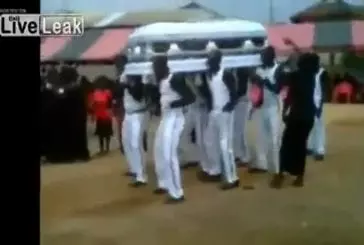 Vraiment le meilleur enterrement