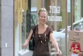 Surprise du pantalon baissé