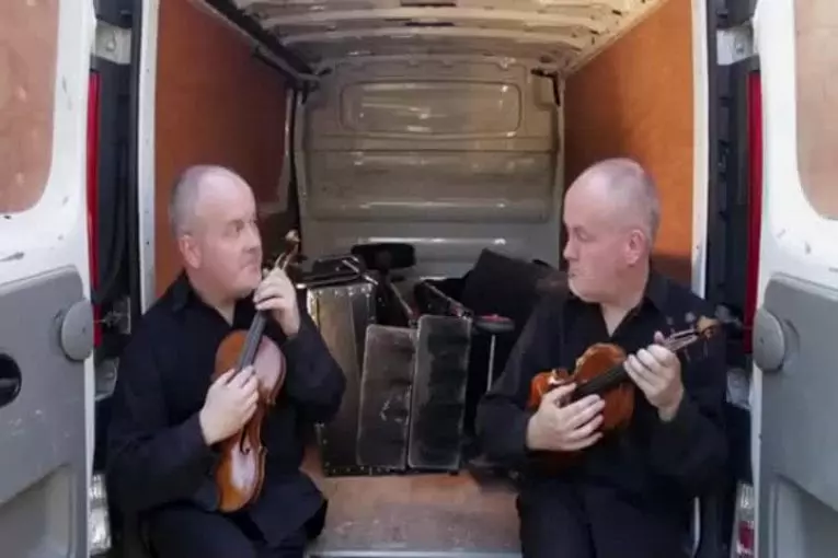 Reprise de Smooth Criminal au violon et percussion