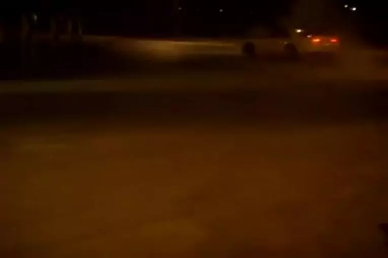 Passer en drift devant les flics