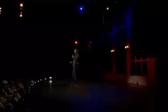 Sketch de Trevor Noah - raciste - tacos