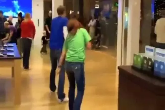 Danser dans un Microsoft Store