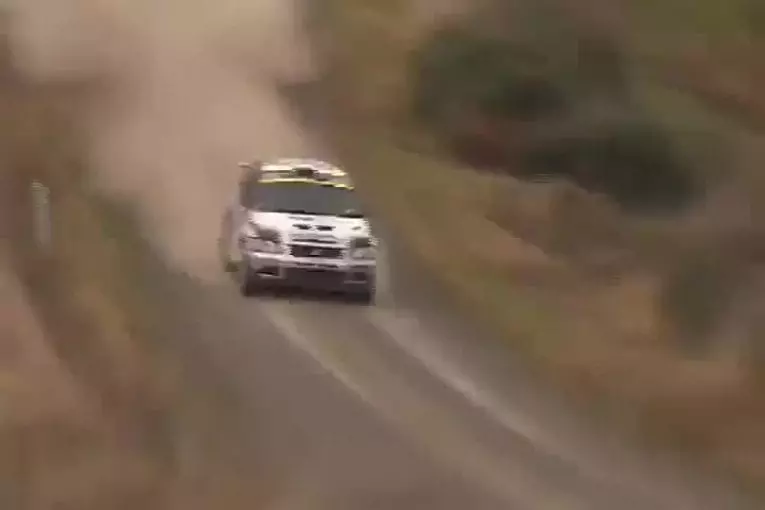 Gros accident de Mark Tapper au rallye de Nouvelle Zélande