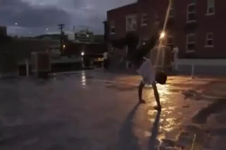 Compilation d'incroyables danses de rue