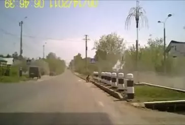 Camion sans freins renverse un piéton
