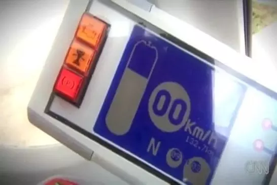 Voiture de 10.000$ qui fonctionne à l'air liquide