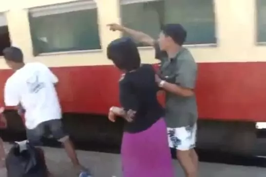 Comment prendre le train en marche au Myanmar