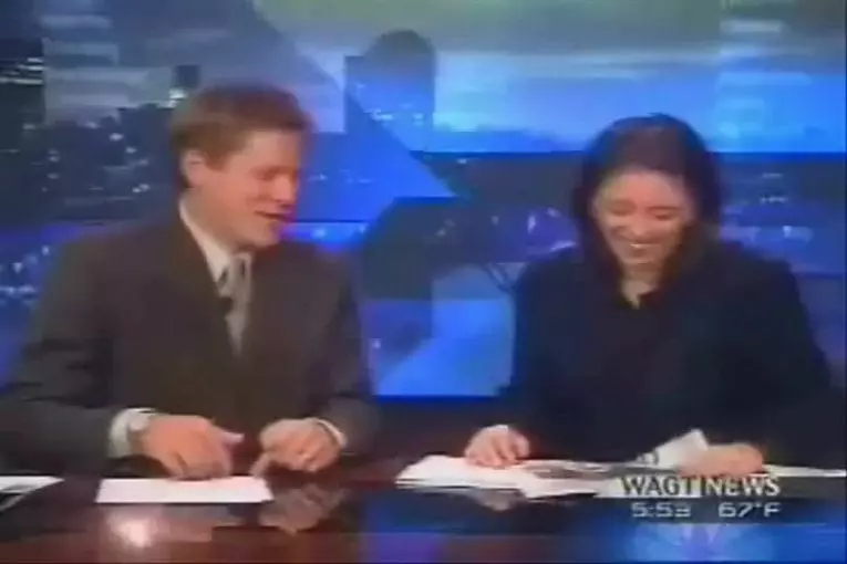 Journaliste pète en direct à la télévision