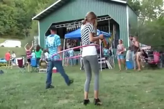 Hula-Hoop country