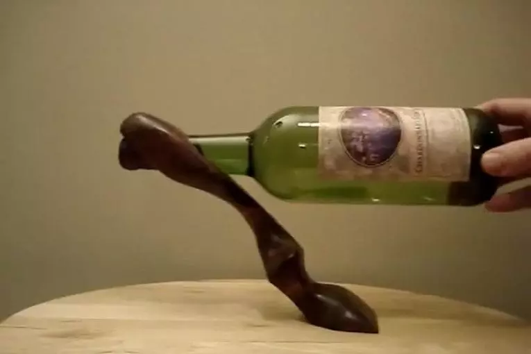 Auto équilibrage porte-bouteille de vin