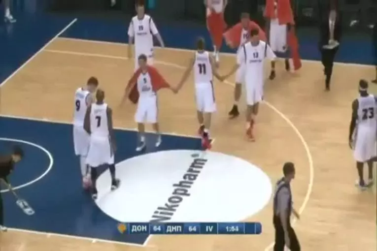 Les pires 11 secondes dans le basket-ball jamais