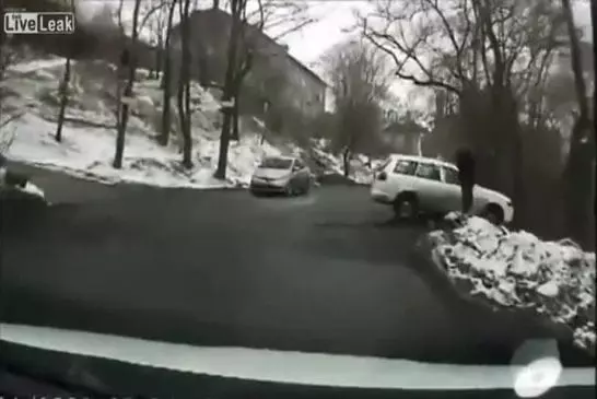 N’oubliez pas de mettre votre frein à main