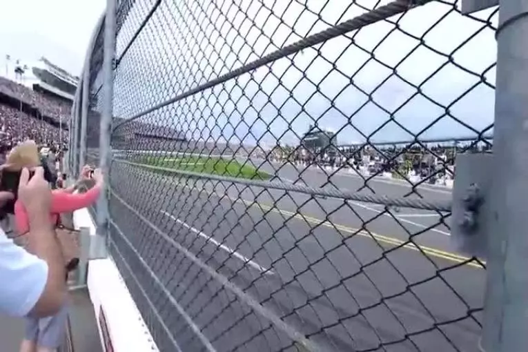 Ce qu’on rescend au bord d’une piste de Nascar
