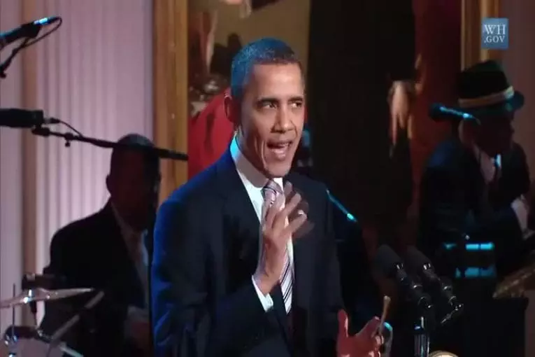 Obama chante 