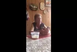 Grand-mère de l’Italie tente d’utiliser Siri