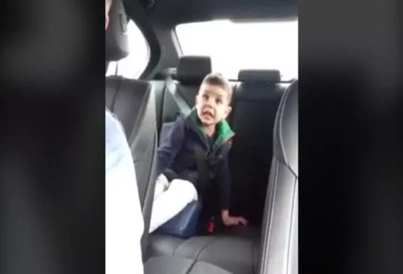 Ce petit est trop mignon