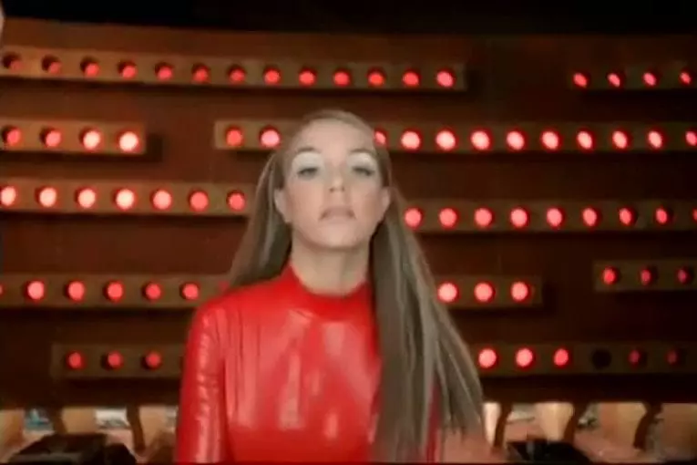 Clip de Britney Spears sans la musique