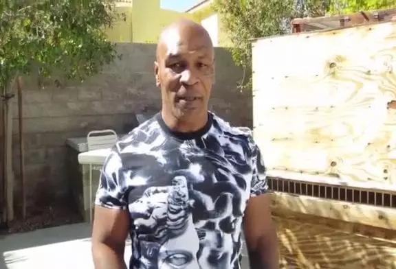 Mike Tyson décrit le Mayweather vs Pacquiao