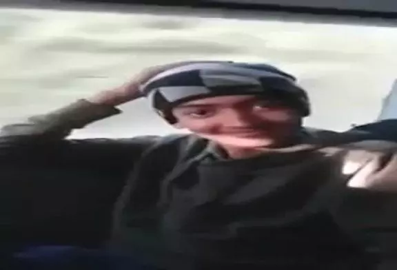 Qu’est-ce qui se trouve sous mon chapeau