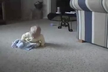 Le coup de la corde à linge sur un bébé