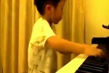 Un pianiste de 5 ans incroyablement talentueux