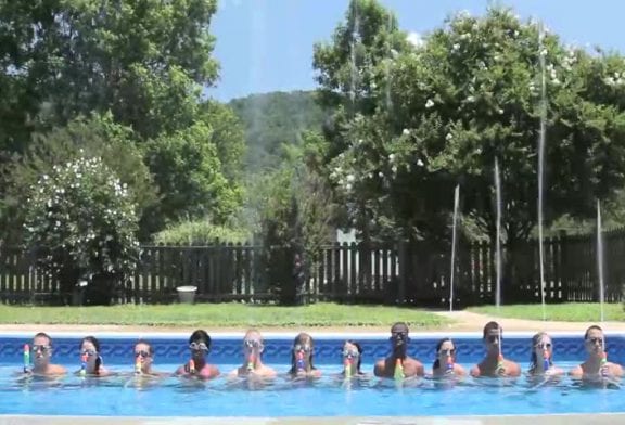 Kids create bellagio style water show in pool