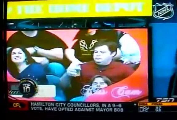 Kiss cam dude picks beer over gf