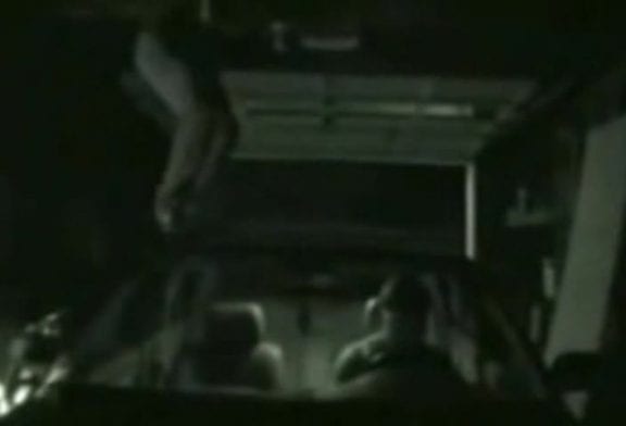 Ninja peur blague dans le garage