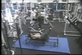 Muscler ses jambes dans une salle de sport FAIL