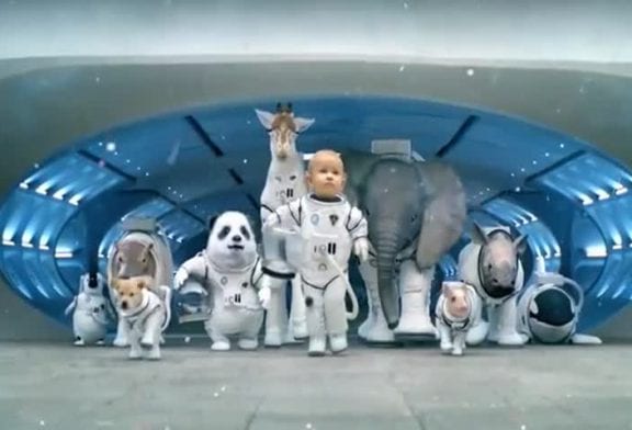 Les bébés de l'espace (publicité KIA du super bowl)