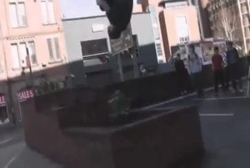 Frontflip dans la ville FAIL