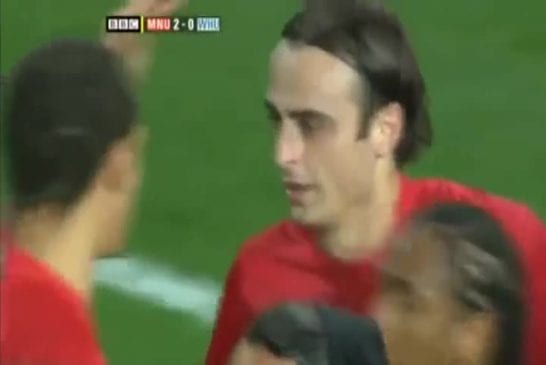 Geste technique et super goal de football