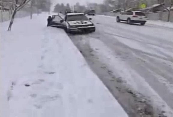 Carambolage sur une autoroute verglacée