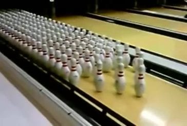 Méga strike au Bowling